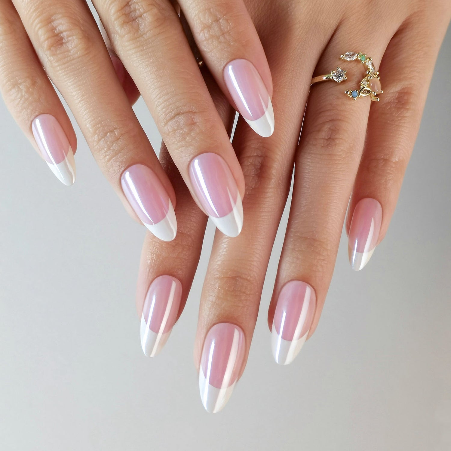 Glasierte French Nails „White Swan“