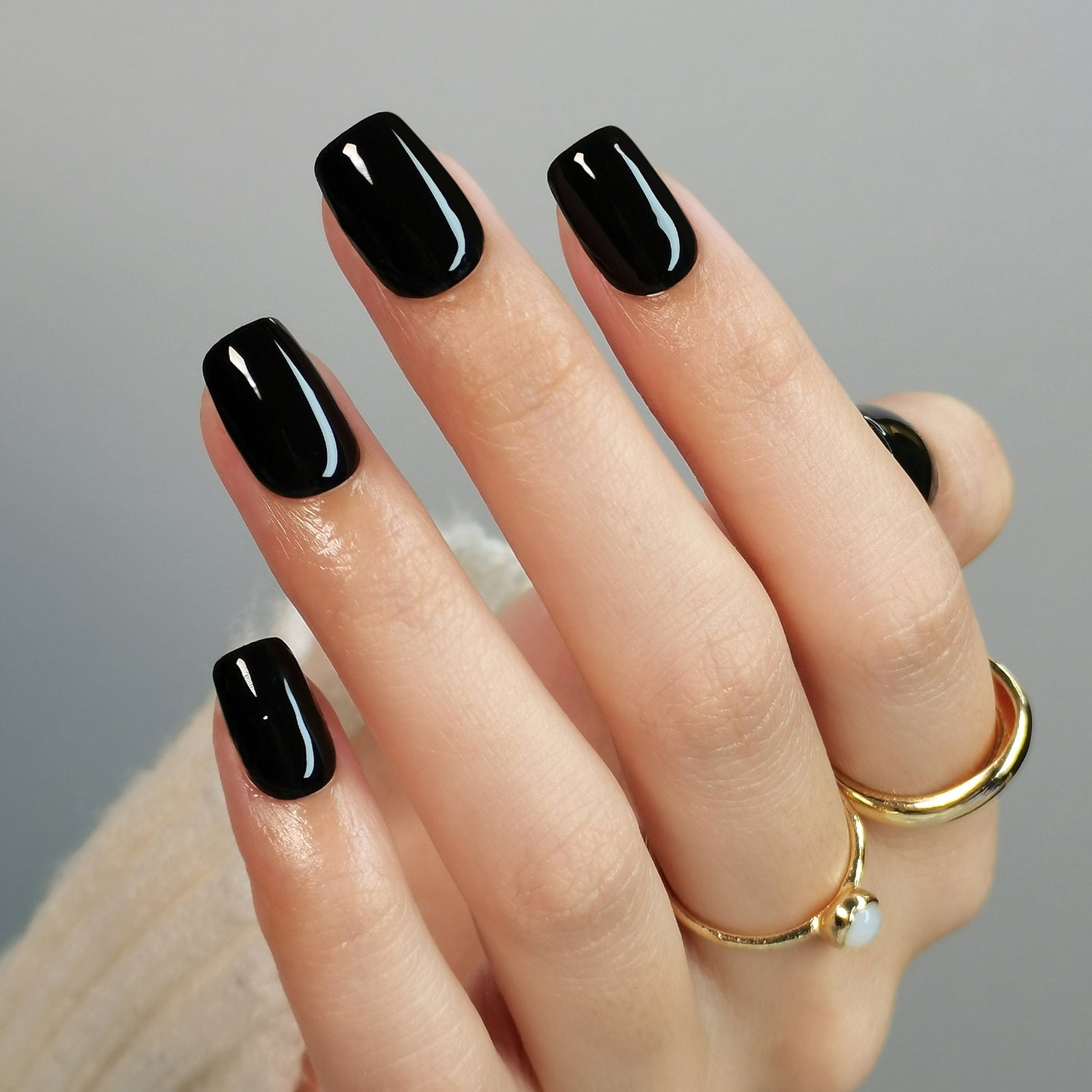 Ongles en gel souple noir classique