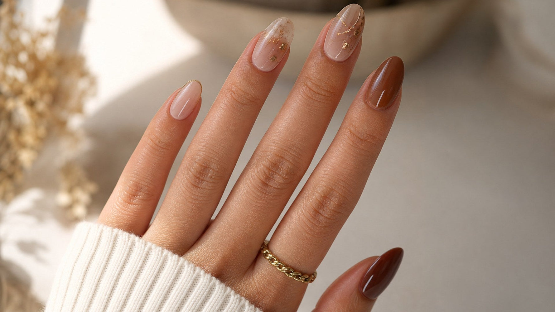 Press-On Nails vs Gel Nails: An Honest Comparison (2026) hero image