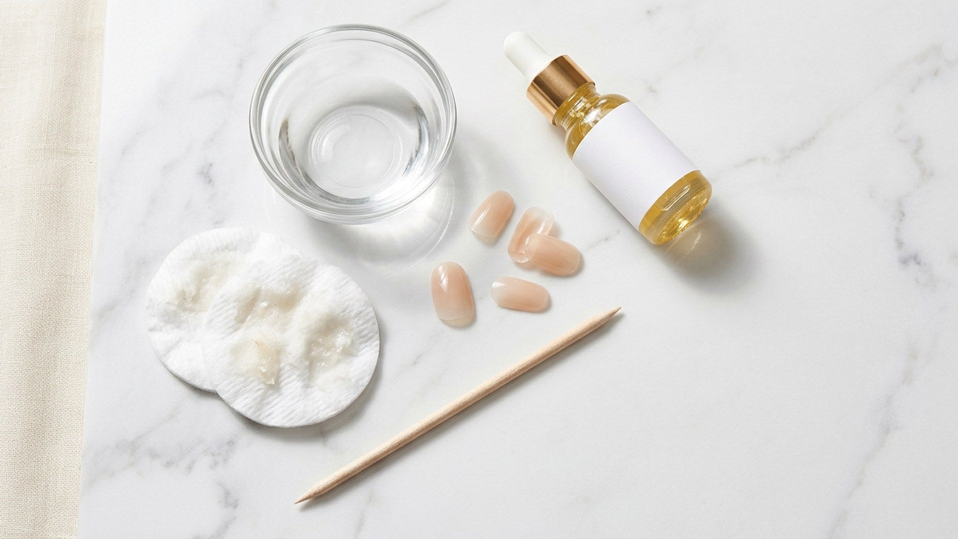 How to Dissolve Nail Glue: 6 Methods That Actually Work hero image