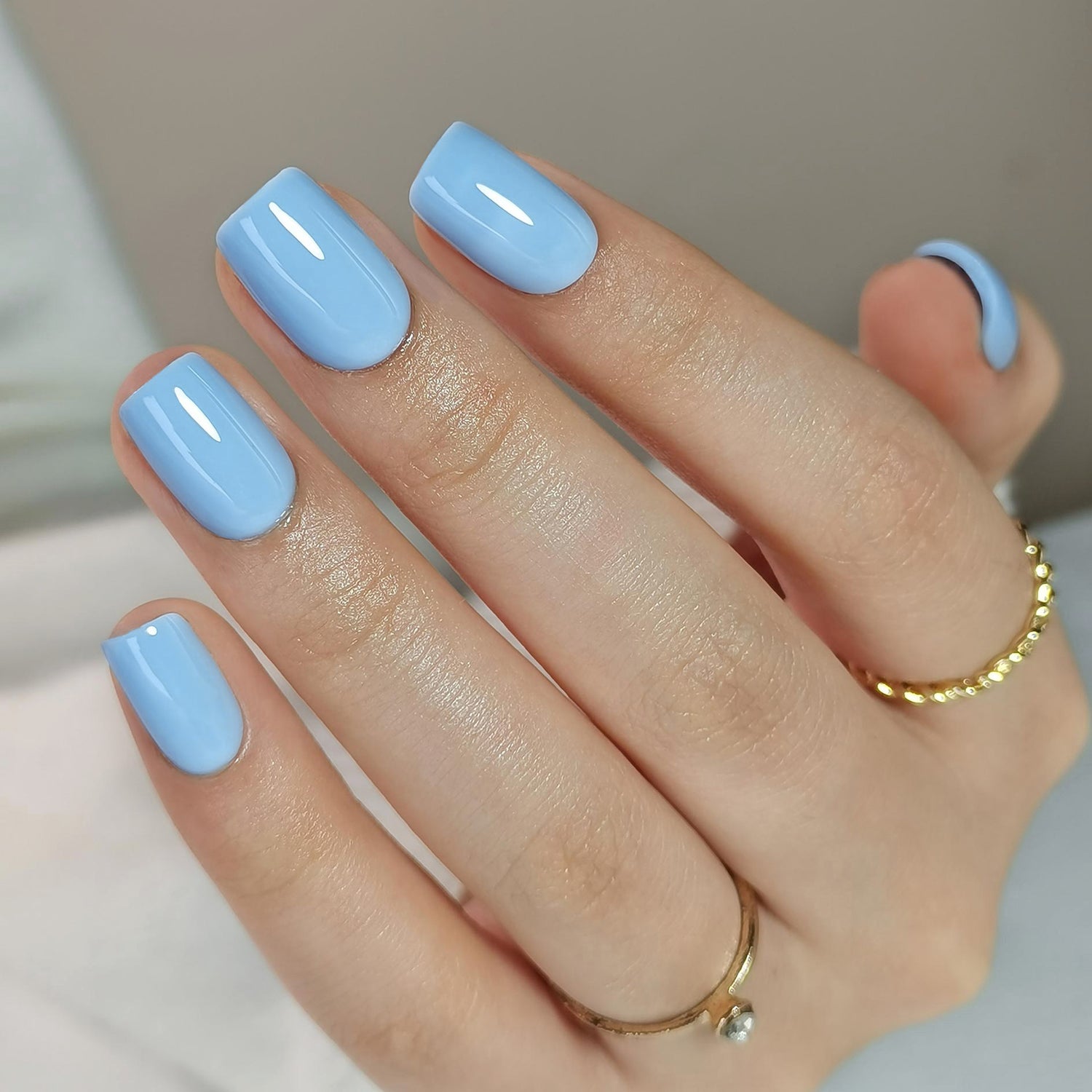 Ongles en gel souple blanc classique