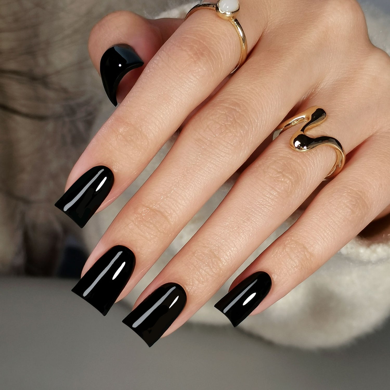 Mirror Black Duck Shape Press on Nails