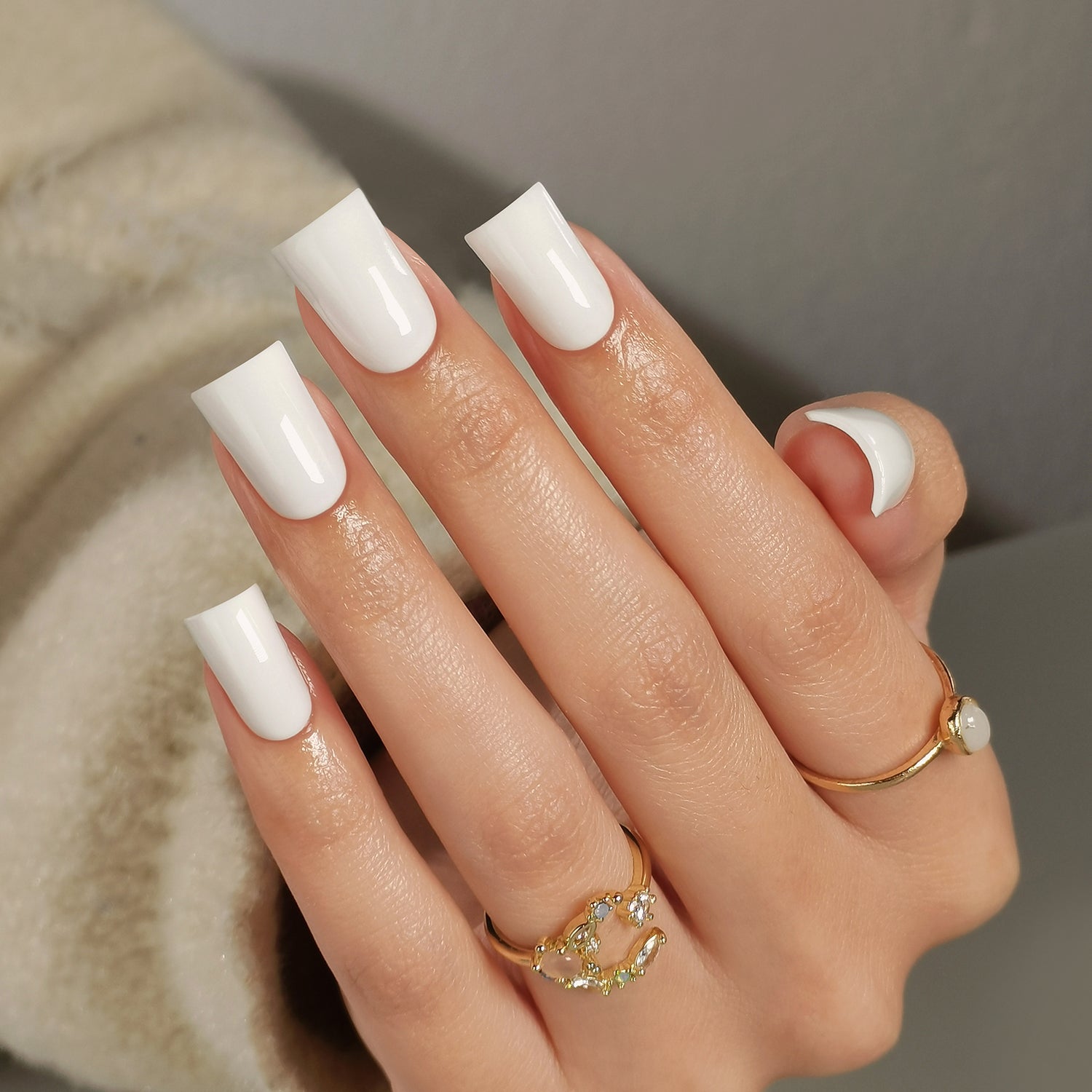 Mirror White Duck Shape Press on Nails