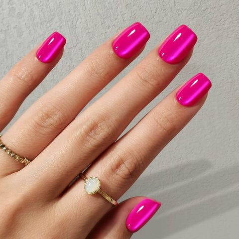 Cat Eye Hot Pink Soft Gel Nails