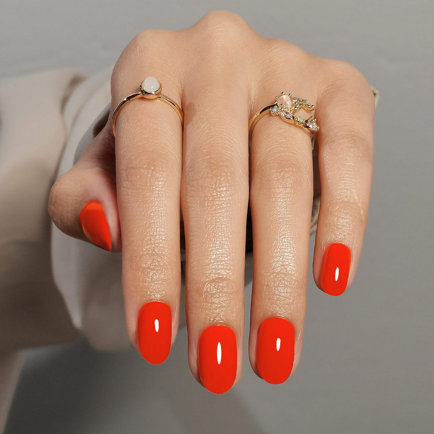 Tomato Red Short Oval Press-on Nails