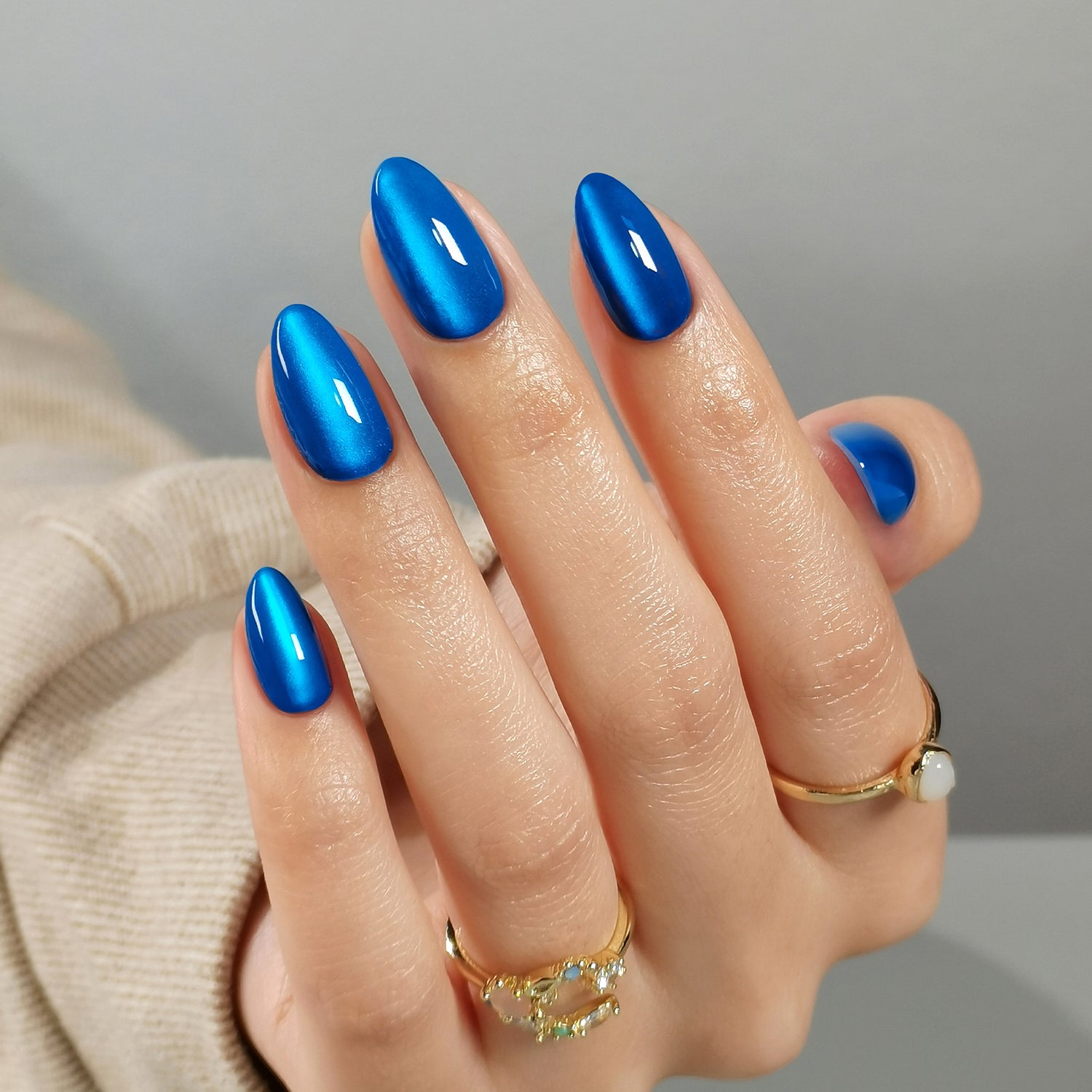 Klein Blue Cat Eye Almond Nails
