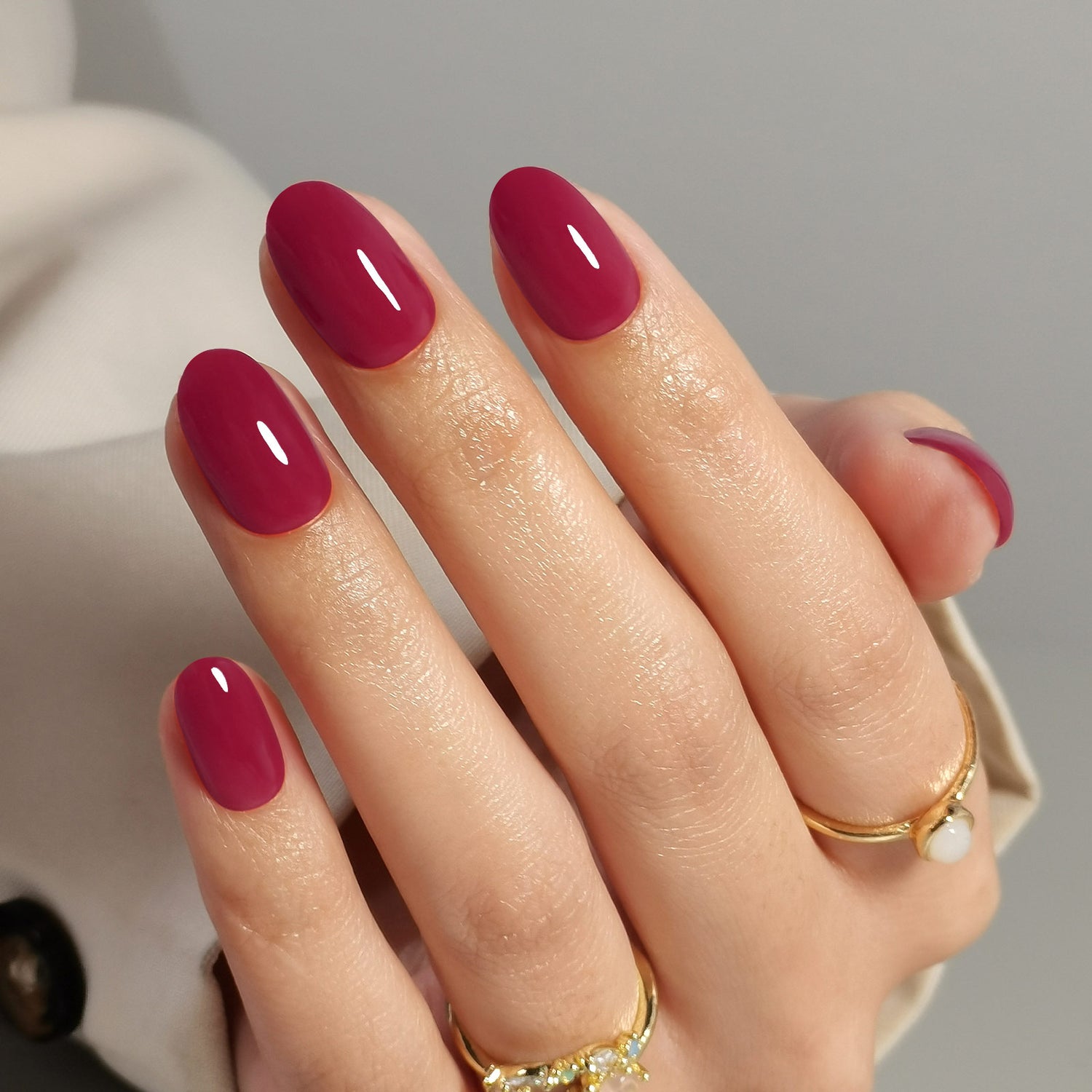 Grape Red Short Oval Press-on Nails