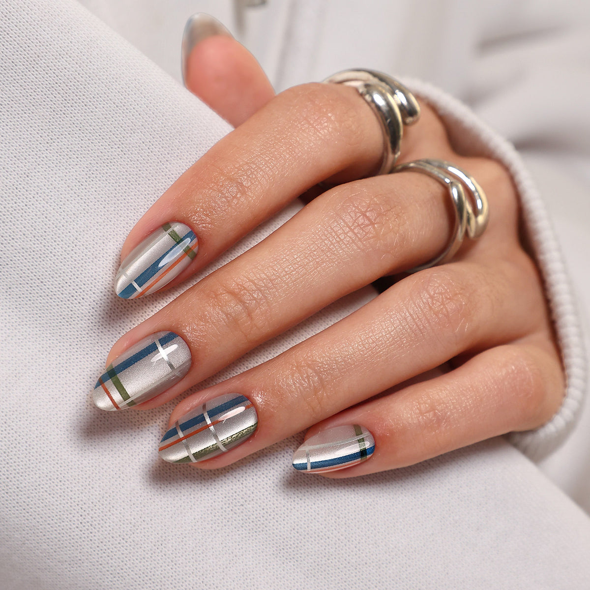 Plaid Shimmer Salon Style Reusable Soft Gel Press on Nails product image 5 | SHANGMENG®