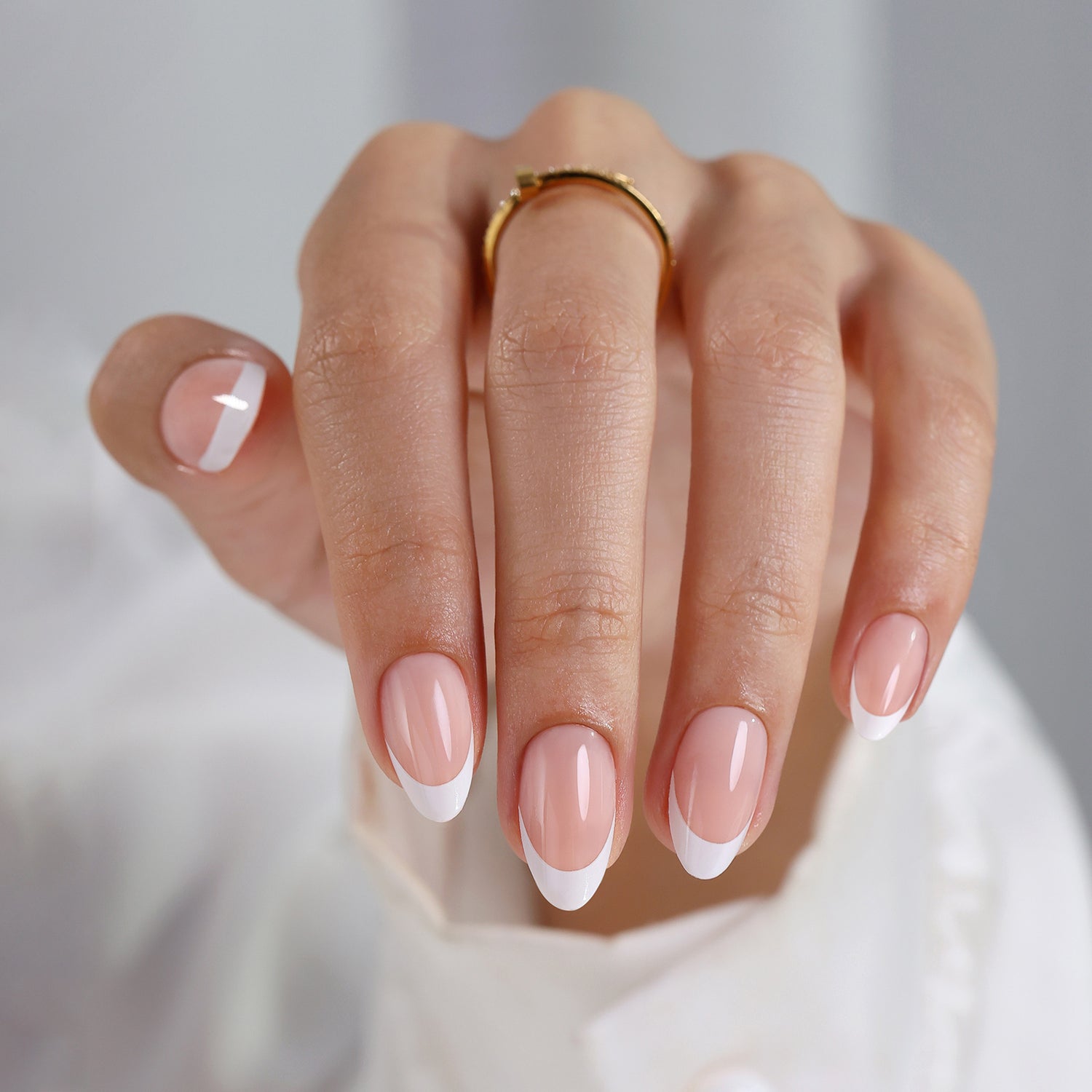 Classical White French Nail Tips