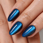 Sapphire Muse unhas press-on amendoadas cat eye: vista da mão, cat eye amendoado a | SHANGMENG®