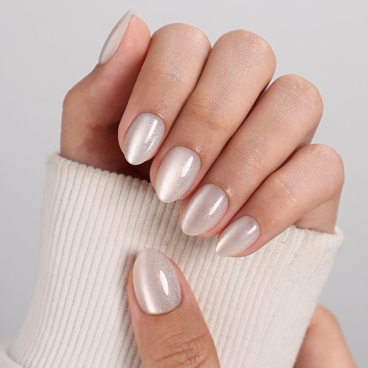 Cat Eye Pearl White Short Almond Soft Gel Press-On Nails close up nail texture view two | SHANGMENG®