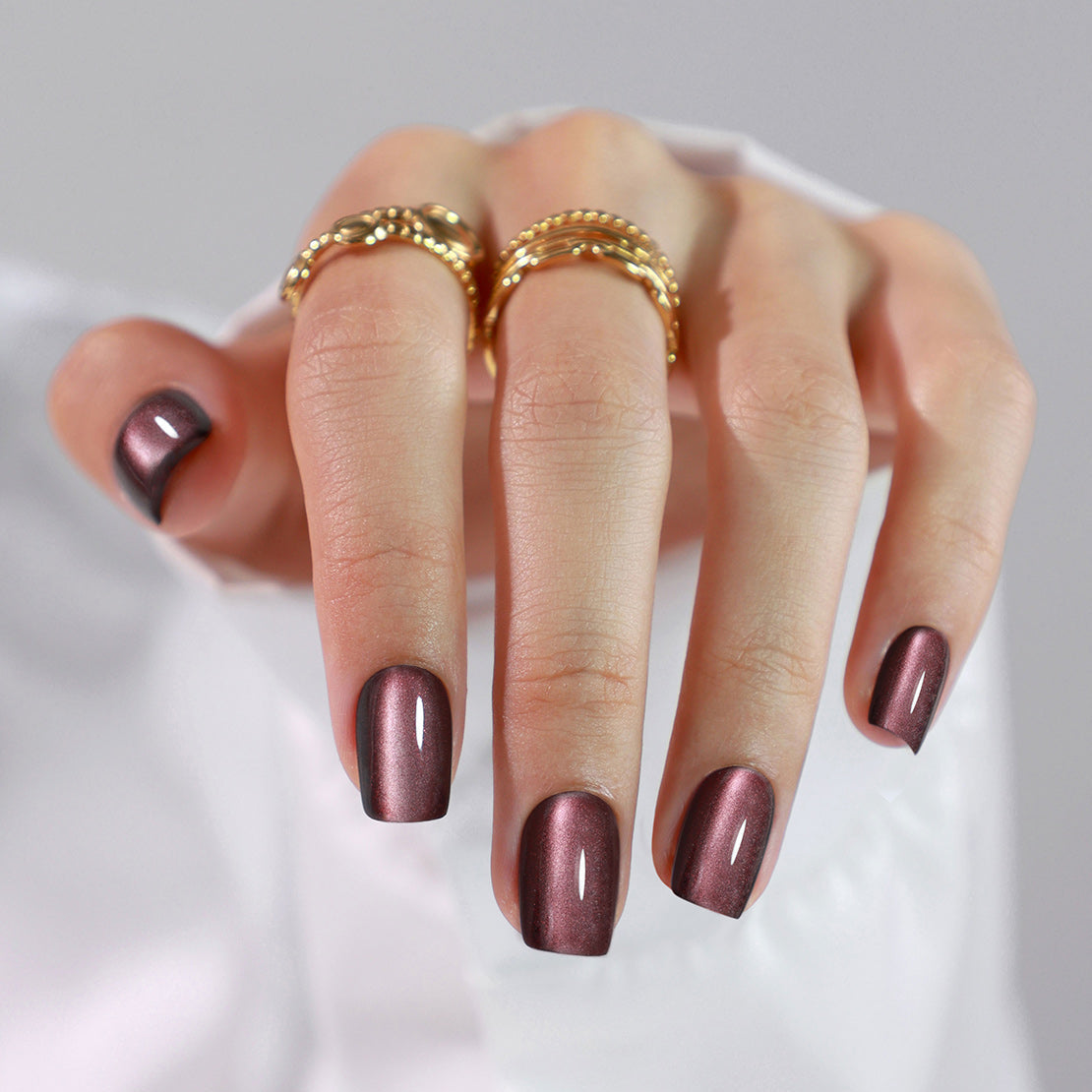 Cocoa Brown Cat Eye Short Square Nails