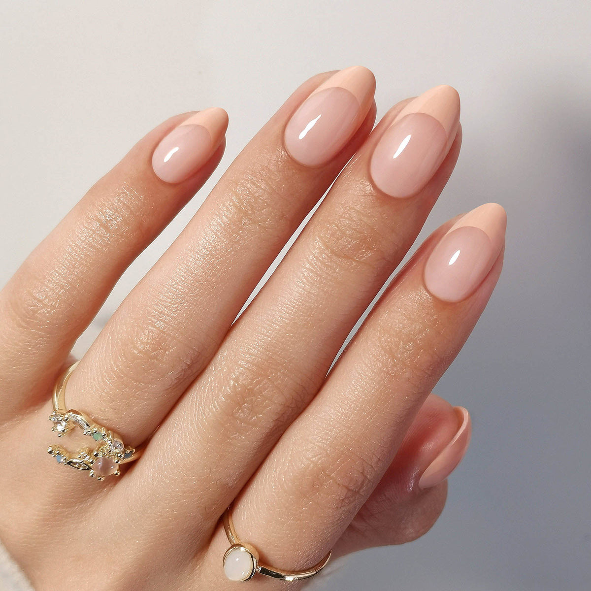 French Nude Almond Reusable Soft Gel Press-On Nails product detail view | SHANGMENG®