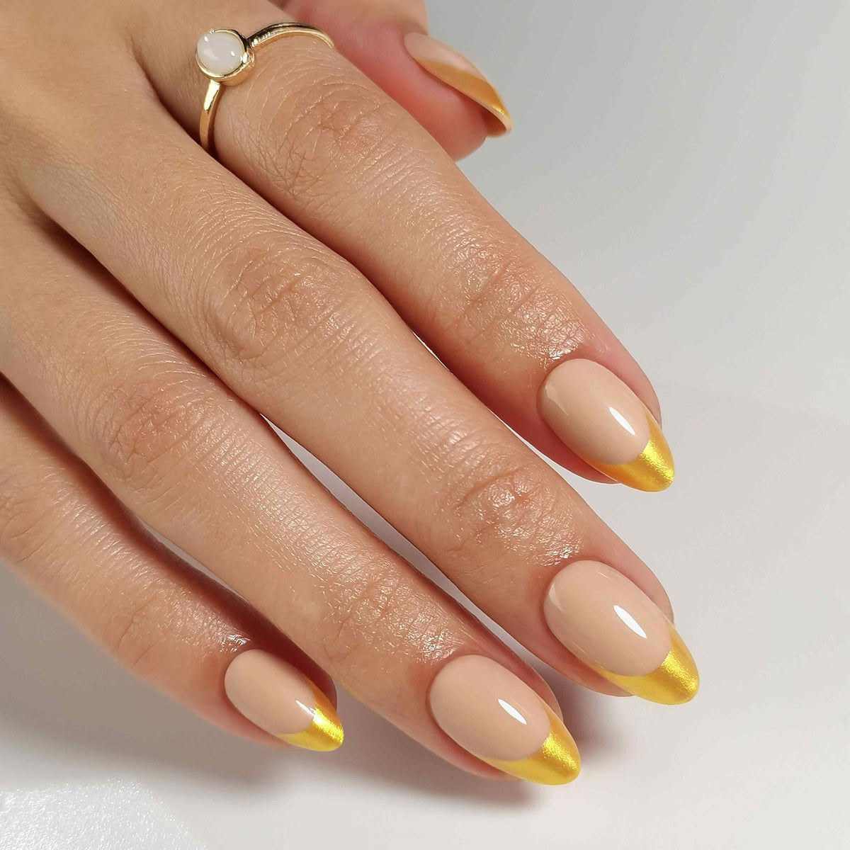 French Nude Gold Almond Reusable Soft Gel Press-On Nails product detail view | SHANGMENG®