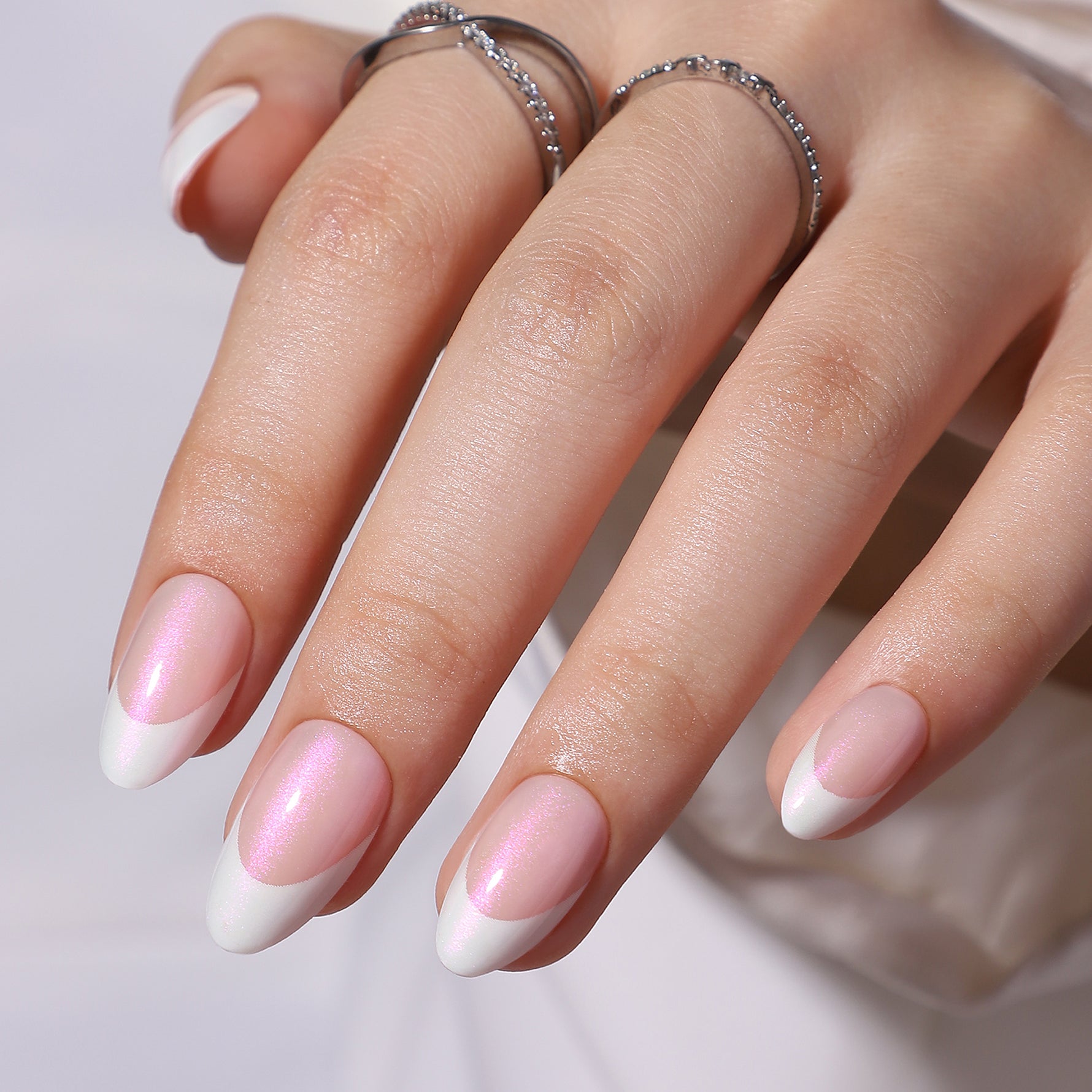 French Tip White Short Almond Soft Gel Press-On Nails hand model detail | SHANGMENG®