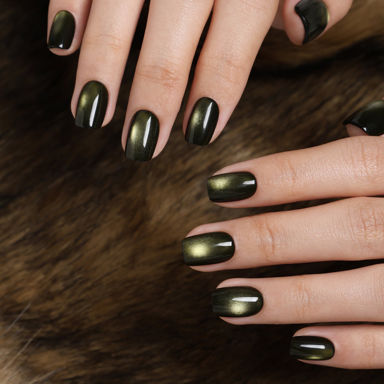 Gilded Noir Cat Eye Black Gold Short Square Press-On Nails styled two-hand lifestyle view | SHANGMENG®