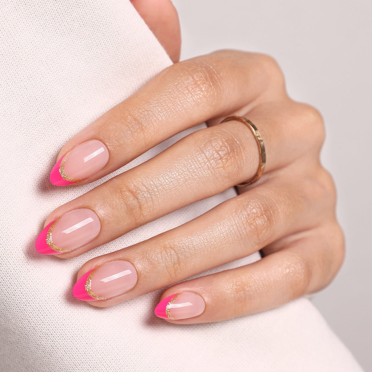 Muse Flame Pink Gold-Edge French — Short Almond closeup detail | SHANGMENG®
