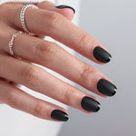 Ink Francesa negra mate — Cuadradas extra cortas. vista adicional de la mano | SHANGMENG