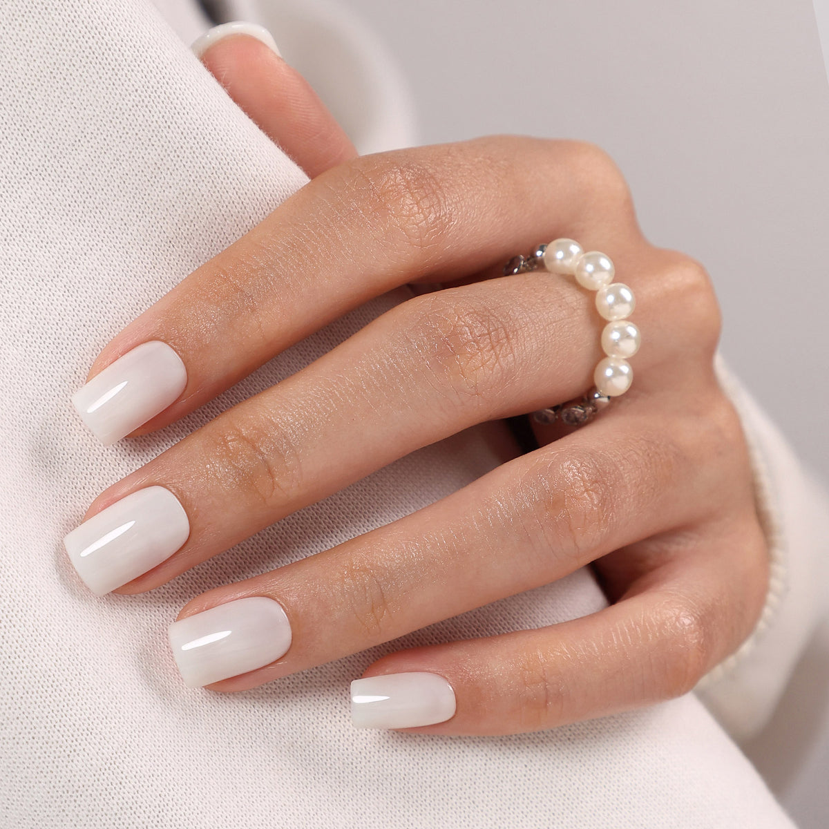Cloud Veil Milky White Gloss — Short Square top-down hand view of the glossy short square set | SHANGMENG®