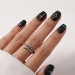 Op Art Mini Matte Black Short Square Press-On Nails finish close-up on hand | SHANGMENG®