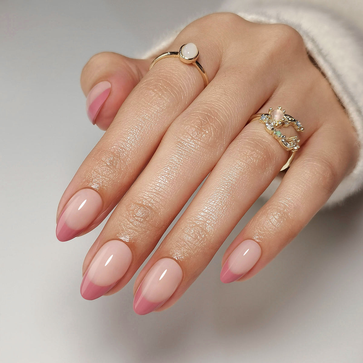 French Tip Dusty Rose Mauve Short Almond Press on Nails product image 5 | SHANGMENG®