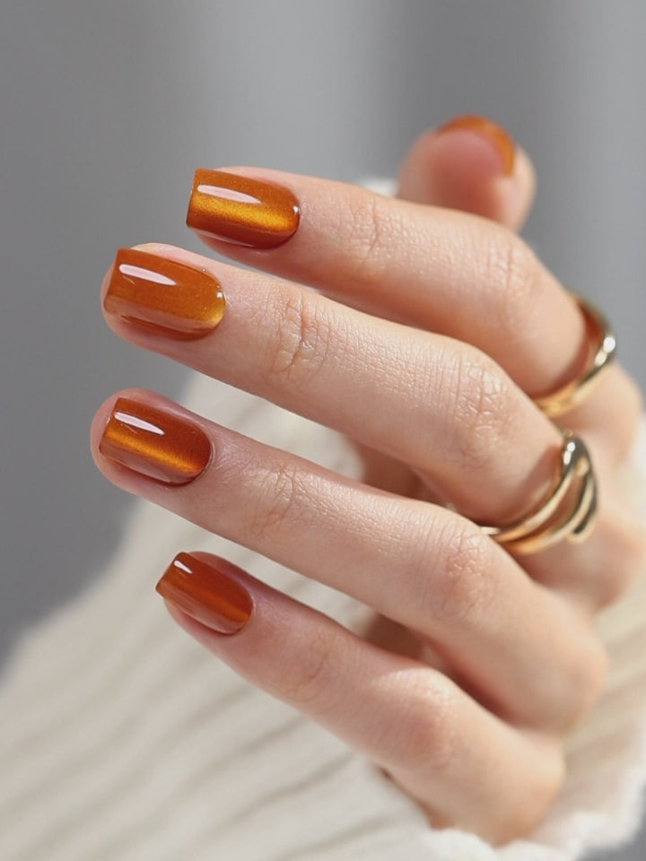 Burnt Orange Cat Eye Short Square Nails single nail closeup finish | SHANGMENG®