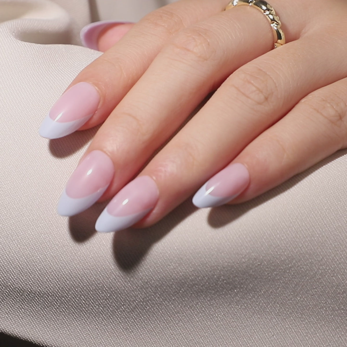Light Blue French Short Almond Press on Nails UV cure 6-layer soft gel process | SHANGMENG®