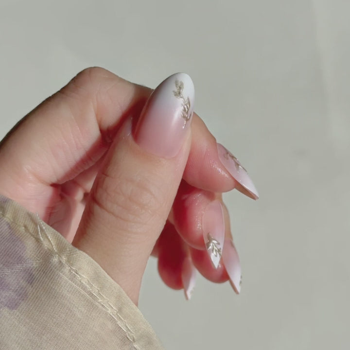 Golden Willow Ombre Pink Almond - Press On Nails single nail closeup finish | SHANGMENG®