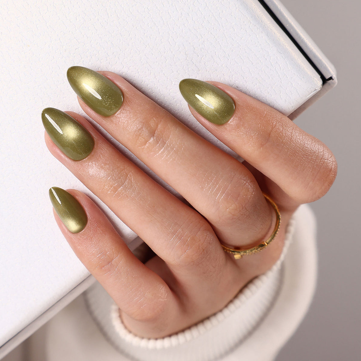 Sage Orbit Green Cat Eye — Short Almond finish close-up on hand | SHANGMENG®