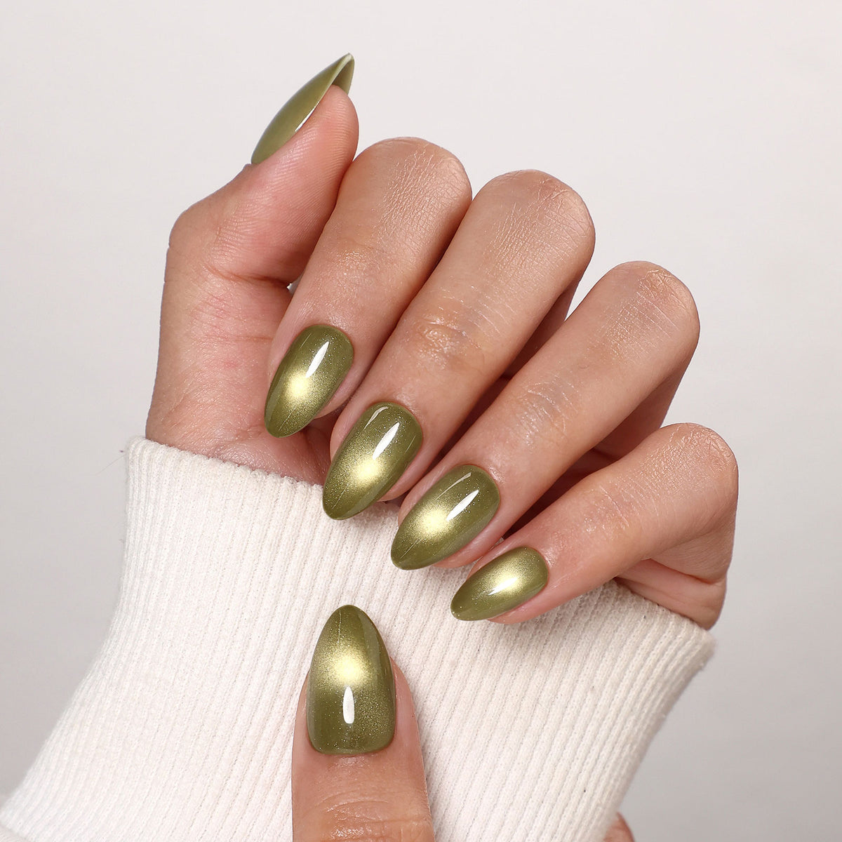 Sage Orbit Green Cat Eye — Short Almond product detail view | SHANGMENG®