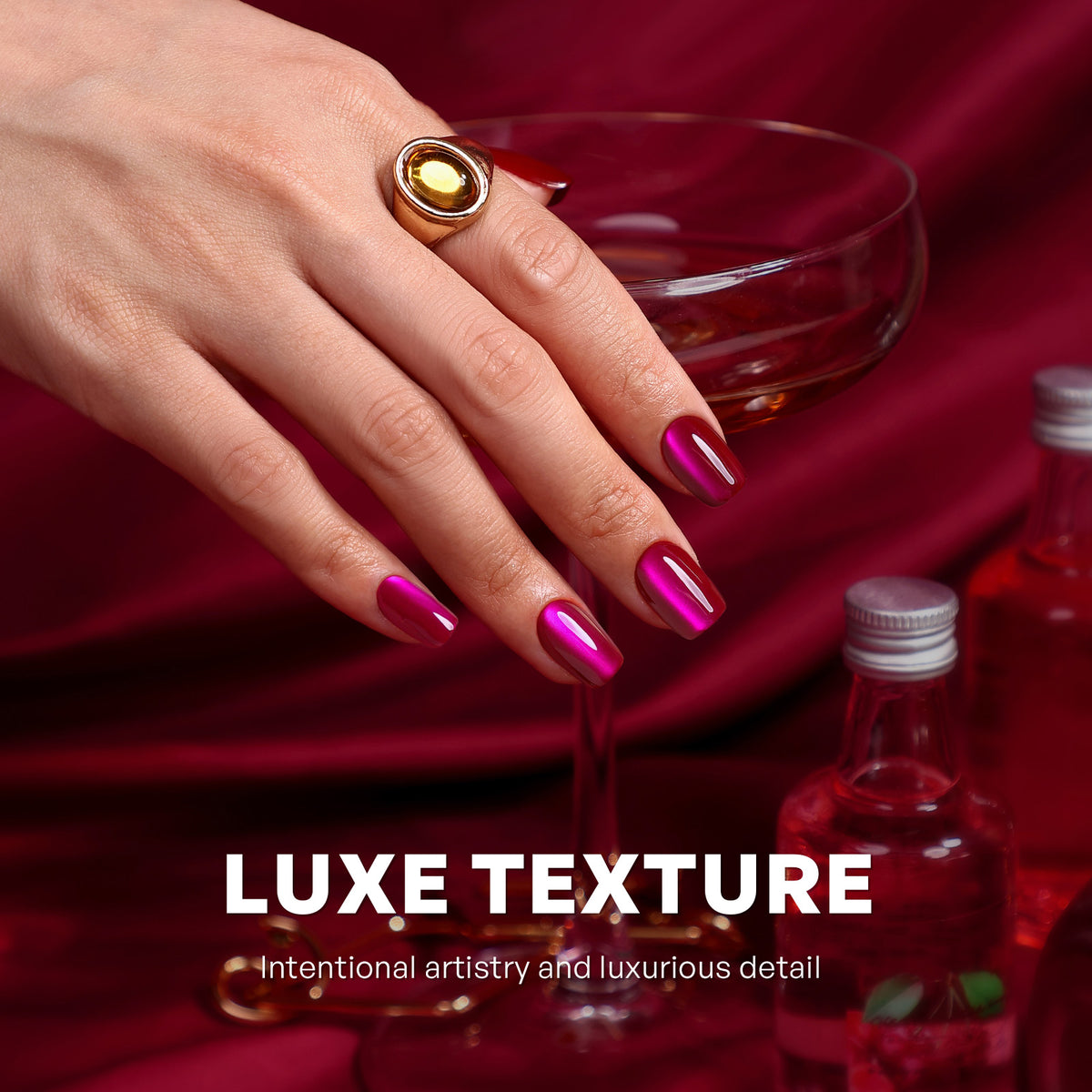 Berry Glow Salon Style Reusable Soft Gel Press on Nails Glossy cat-eye press-on nails on hand for evening wear | SHANGMENG®