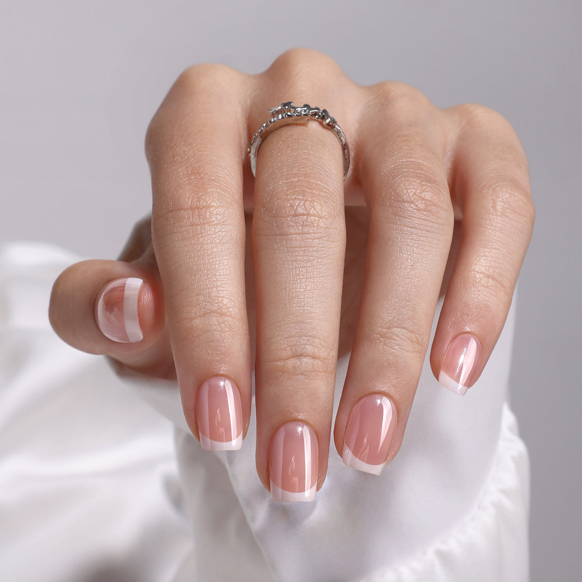 French Tip Chrome White Short Square Press on Nails product image 1 | SHANGMENG®