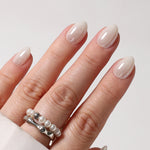 White Mirror Chrome Extra Short Almond Press-On Nails main hand model view | SHANGMENG®